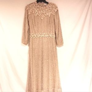 NWT Dresses Wedding Gowns Celine Moreau Creme Color A-Line Style Maxi Floor Long